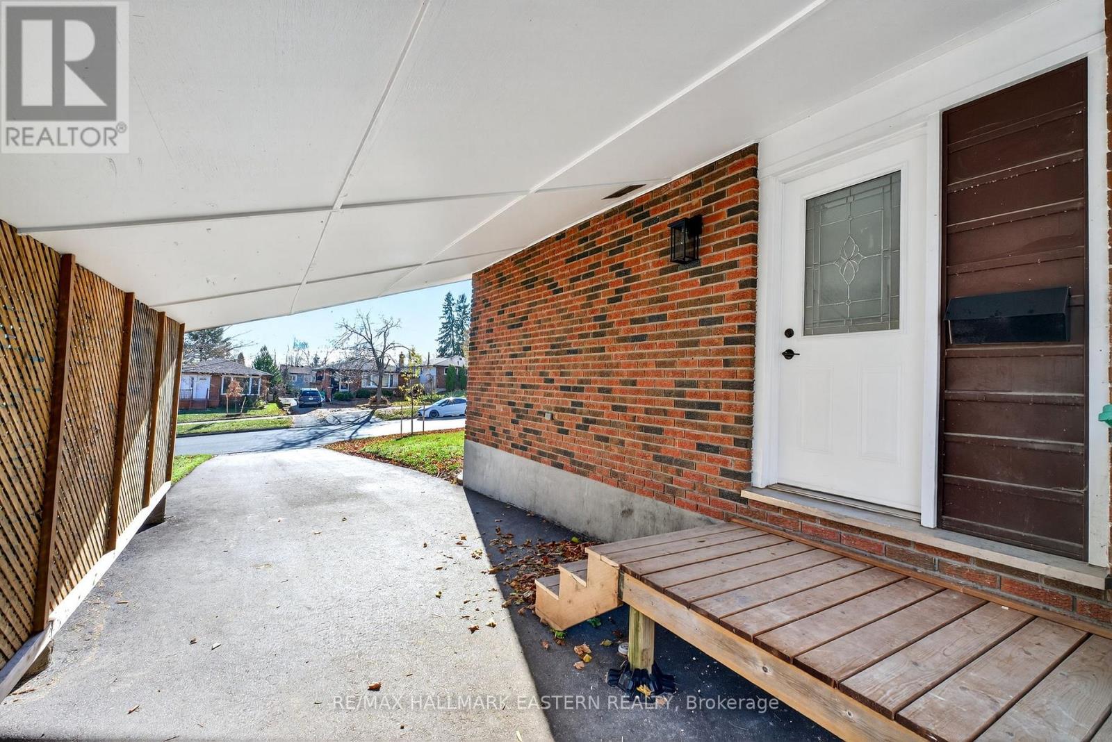 1628 Cherryhill Road, Peterborough (Monaghan Ward 2), Ontario  K9K 1A8 - Photo 7 - X12581988