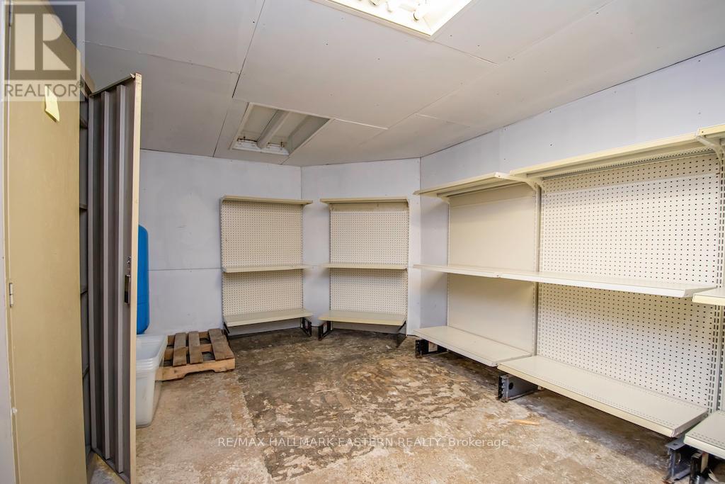 904 Water Street, Peterborough (Northcrest Ward 5), Ontario  K9H 3P3 - Photo 26 - X12582310