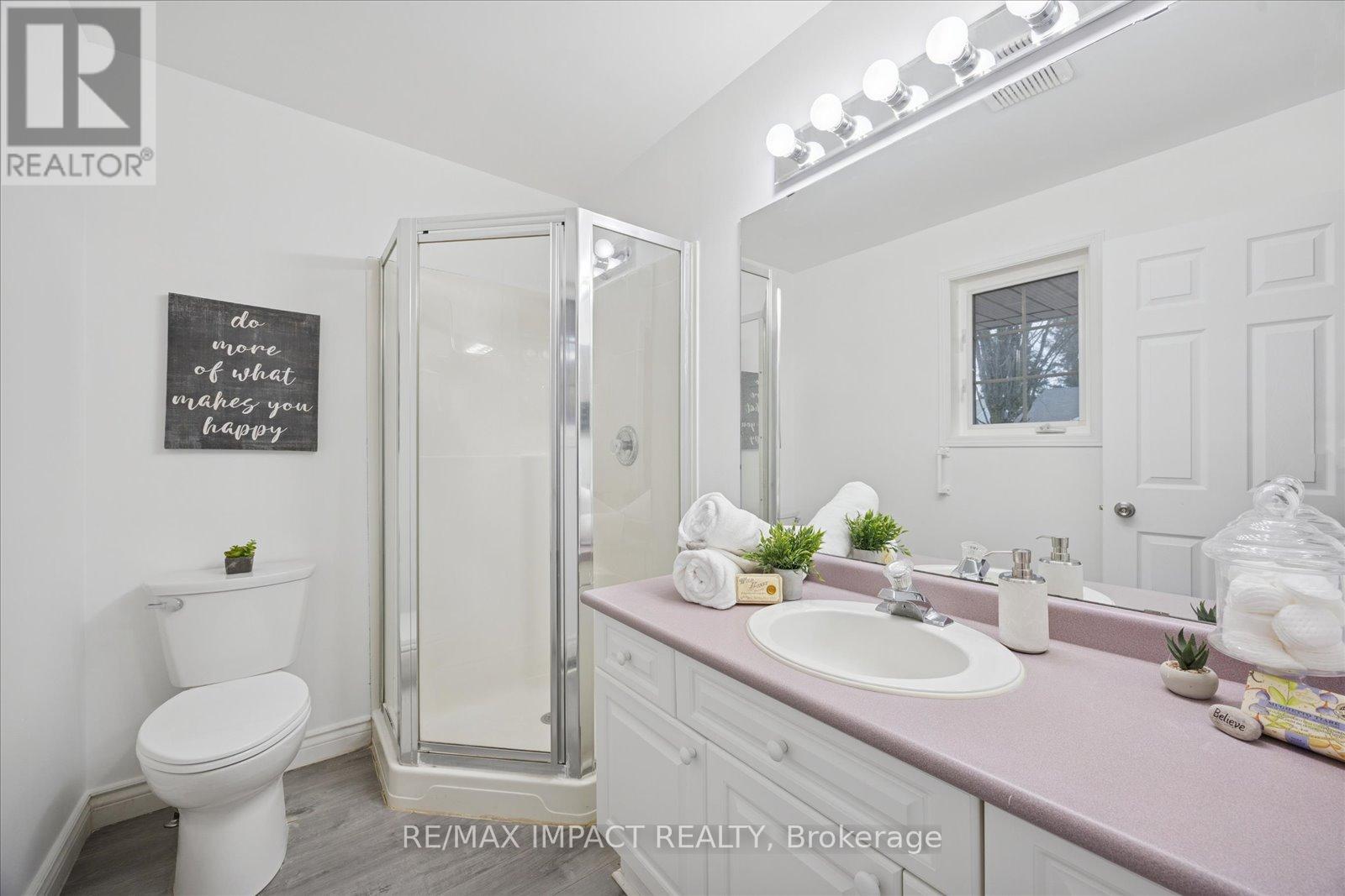 15 Fairway Drive, Clarington (Newcastle), Ontario  L1B 1B3 - Photo 14 - E12582502