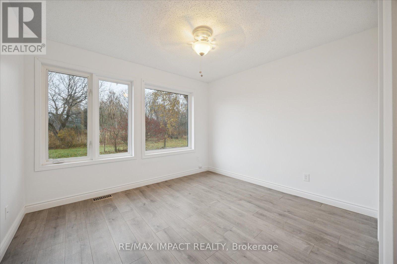 15 Fairway Drive, Clarington (Newcastle), Ontario  L1B 1B3 - Photo 15 - E12582502