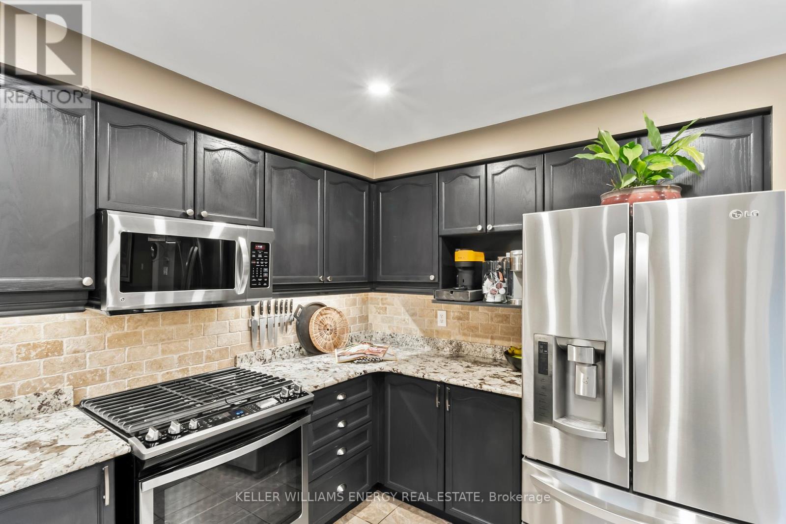 12 Schooner Lane, Clarington (Newcastle), Ontario  L1B 1N5 - Photo 13 - E12582764