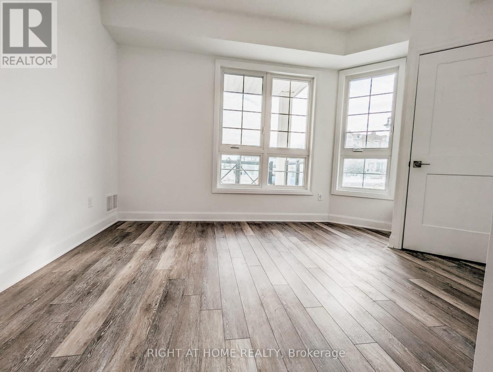 109 - 50 Lakebreeze Drive, Clarington (Newcastle), Ontario  L1B 0V9 - Photo 19 - E12582968