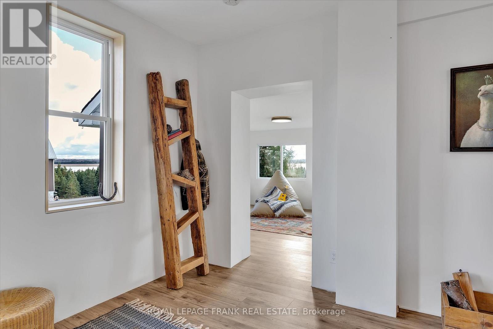 1916 Pigeon Lake Road, Kawartha Lakes (Emily), Ontario  K9V 4R5 - Photo 10 - X12583108