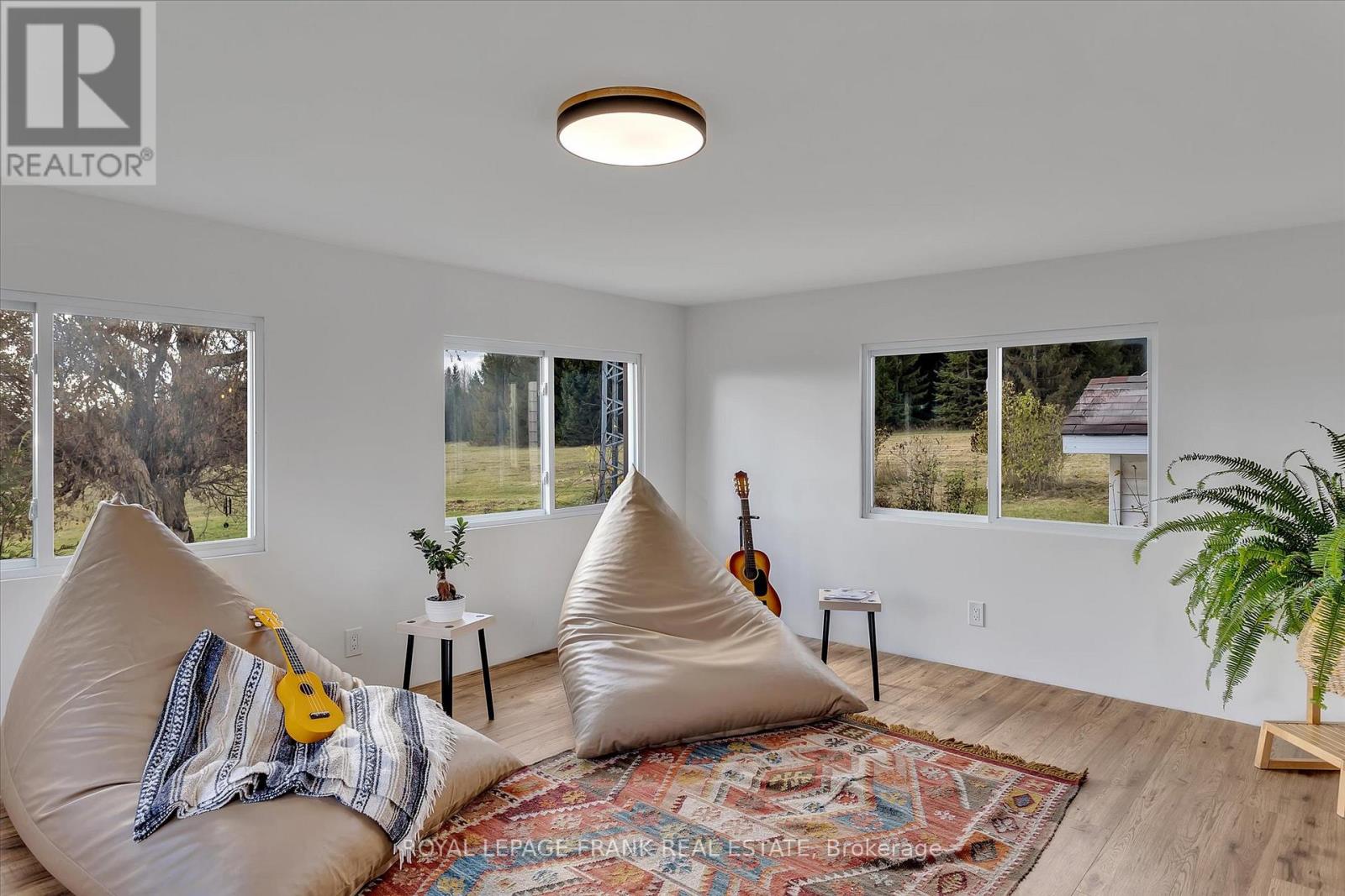 1916 Pigeon Lake Road, Kawartha Lakes (Emily), Ontario  K9V 4R5 - Photo 12 - X12583108