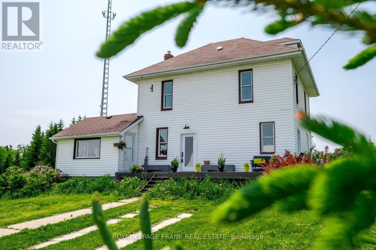 1916 Pigeon Lake Road, Kawartha Lakes (Emily), Ontario  K9V 4R5 - Photo 3 - X12583108