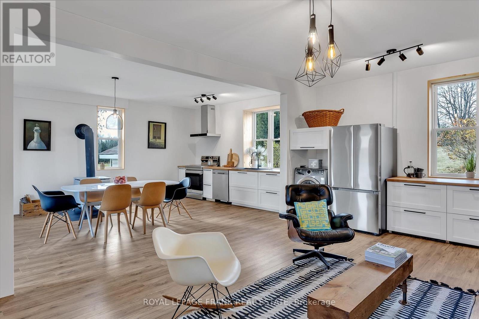 1916 Pigeon Lake Road, Kawartha Lakes (Emily), Ontario  K9V 4R5 - Photo 5 - X12583108