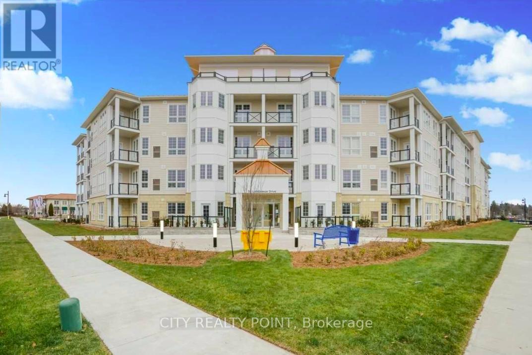 121 - 50 Lakebreeze Drive E, Clarington (Newcastle), Ontario  L1B 0V9 - Photo 1 - E12584070