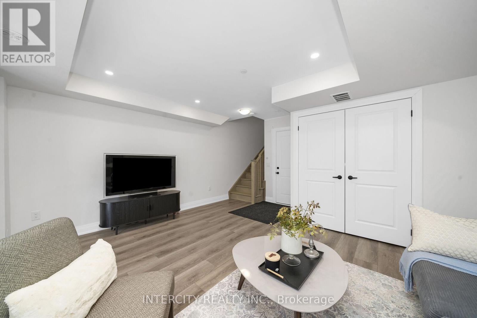 Unit 17 - 67 Marret Lane, Clarington (Newcastle), Ontario  L1B 1J2 - Photo 25 - E12584626