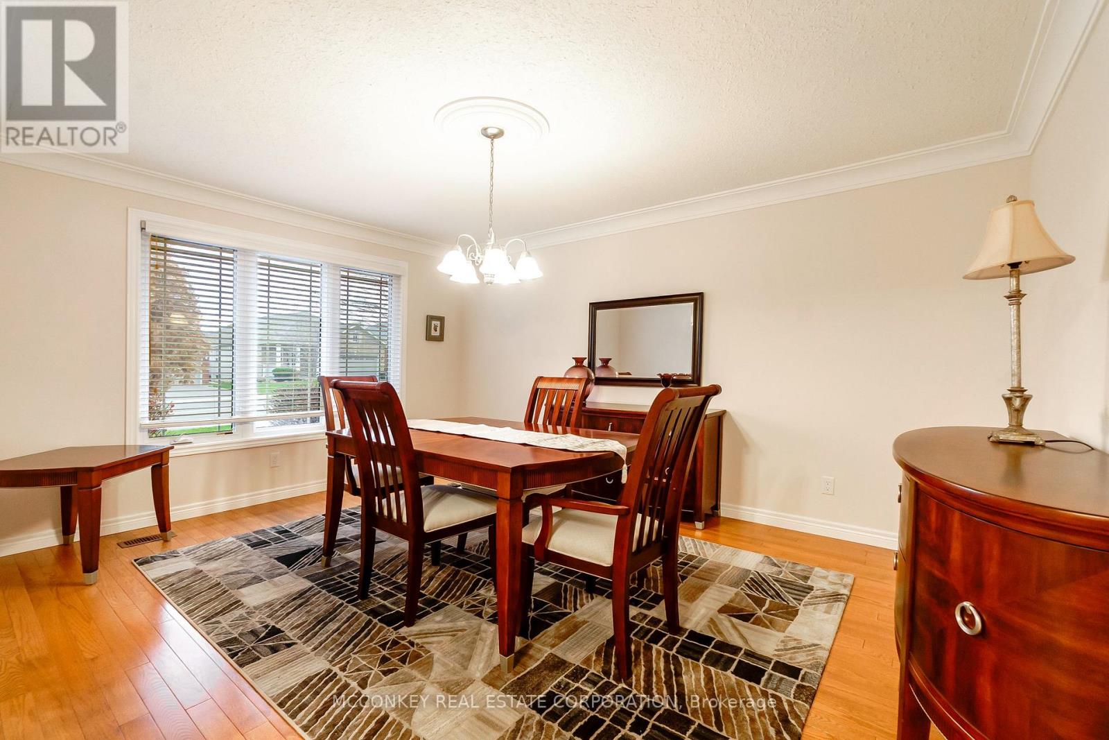 1587 Scollard Crescent, Peterborough (Ashburnham Ward 4), Ontario  K9H 0A8 - Photo 7 - X12585178