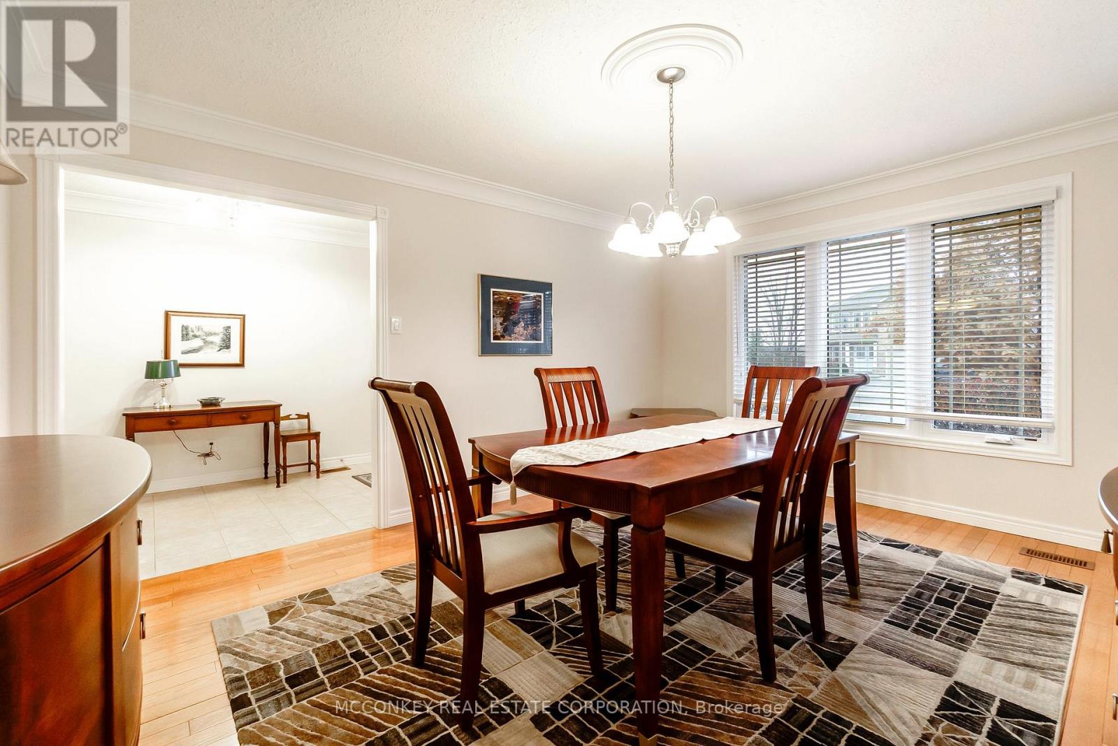 1587 Scollard Crescent, Peterborough (Ashburnham Ward 4), Ontario  K9H 0A8 - Photo 8 - X12585178