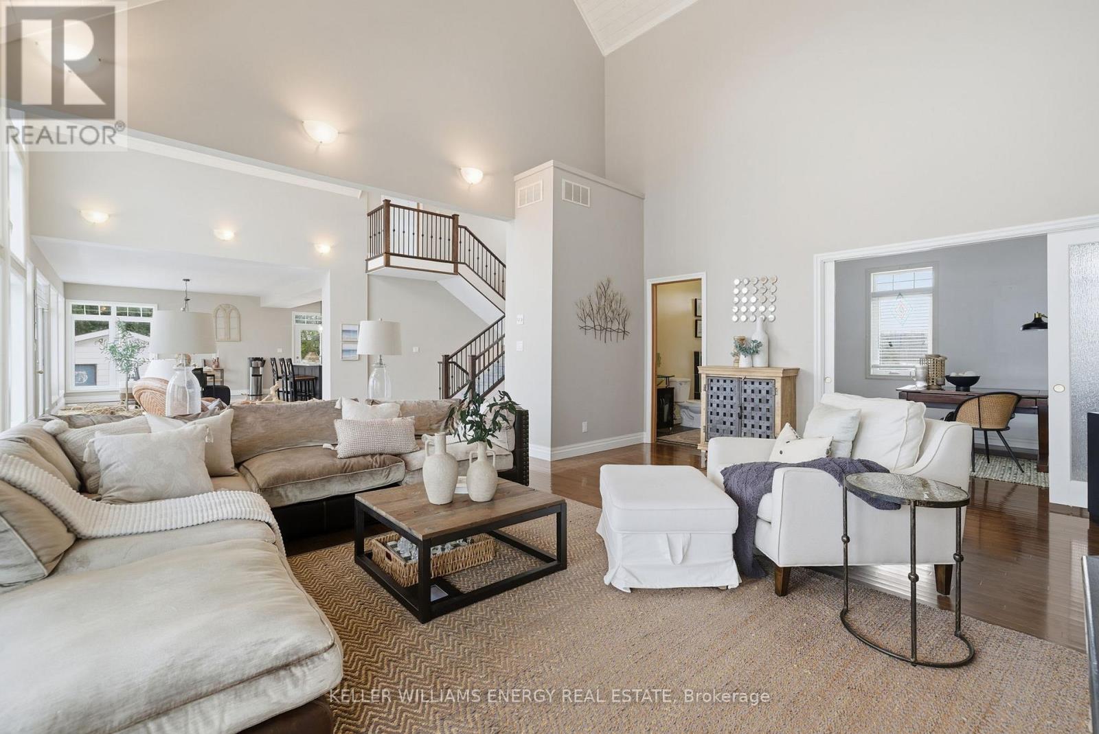 7 Peninsula Drive, Kawartha Lakes (Emily), Ontario  K9J 6X3 - Photo 16 - X12585252