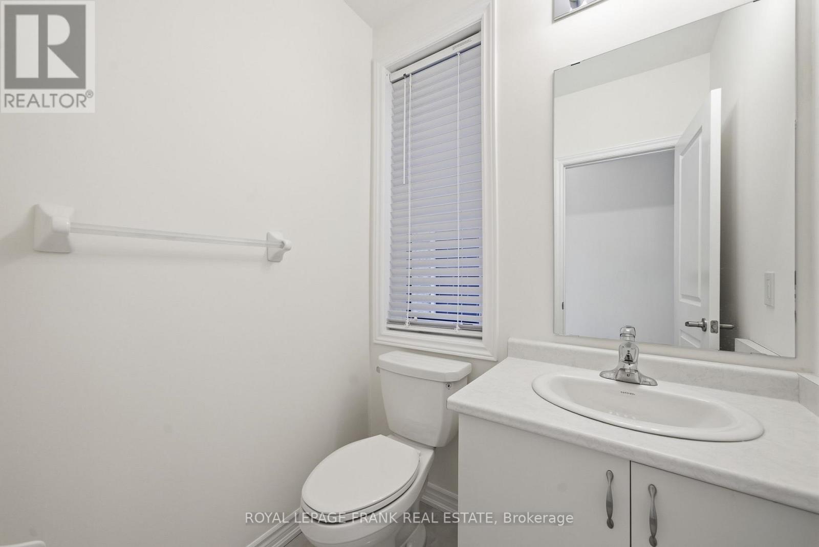 64 Hickey Lane, Kawartha Lakes (Lindsay), Ontario  K9V 0T2 - Photo 7 - X12585452