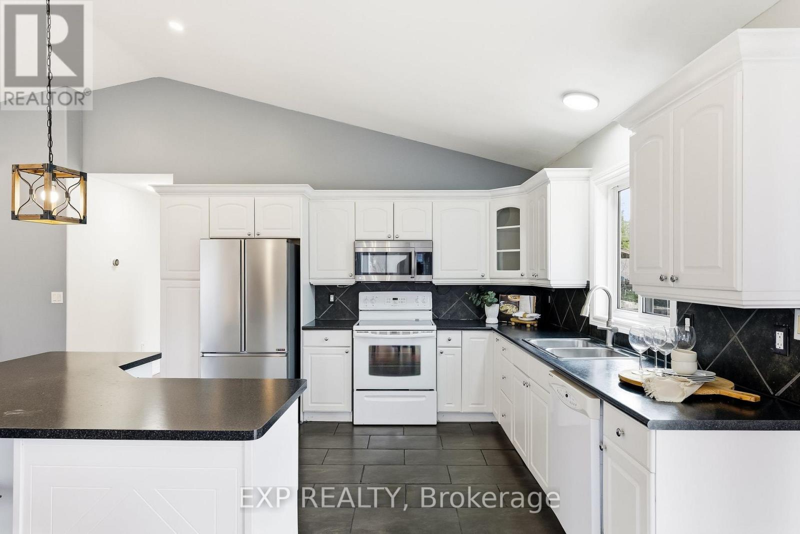 117 Bridge Street N, Trent Hills (Hastings), Ontario  K0L 1Y0 - Photo 15 - X12585800