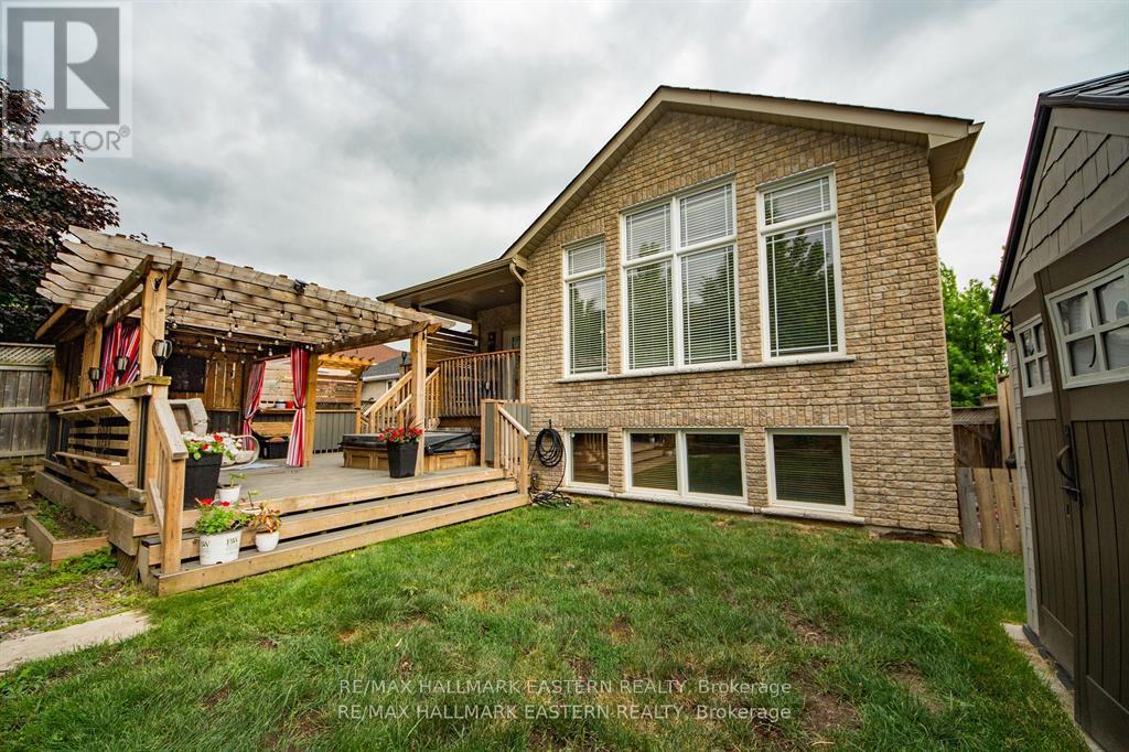 1568 Ireland Drive, Peterborough (Monaghan Ward 2), Ontario  K9K 2T2 - Photo 33 - X12585980