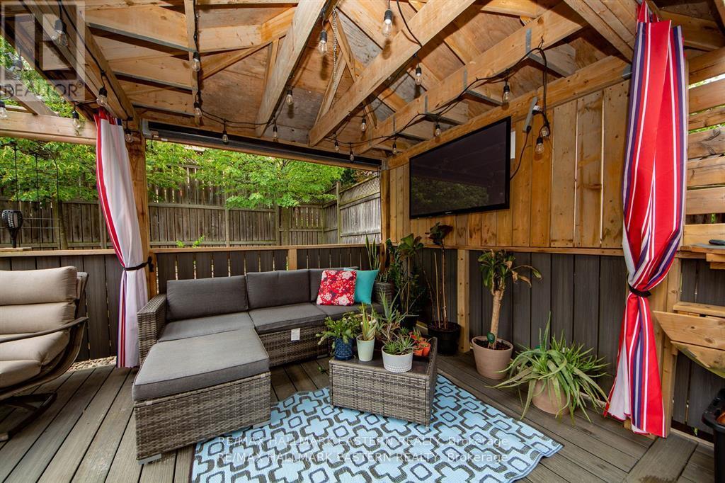 1568 Ireland Drive, Peterborough (Monaghan Ward 2), Ontario  K9K 2T2 - Photo 37 - X12585980