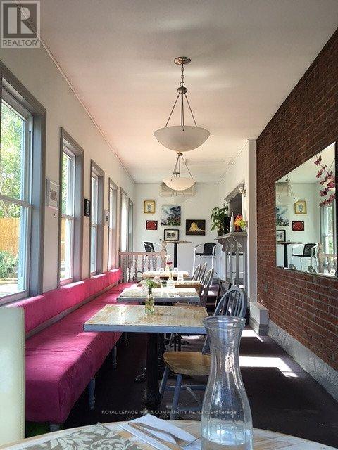 373 Queen Street, Peterborough Central (North), Ontario  K9H 3J7 - Photo 10 - X12586176