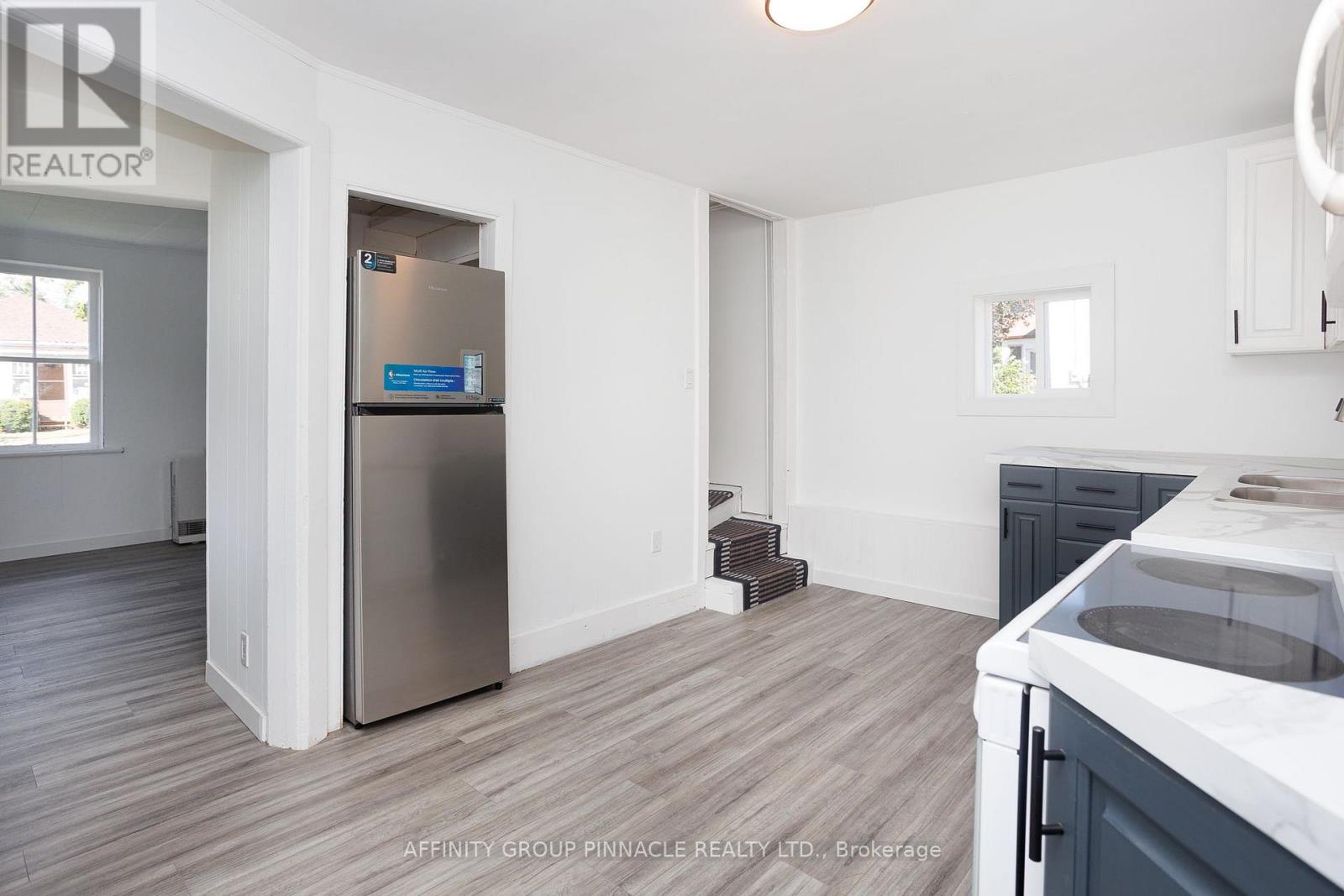 6 Duke Street, Kawartha Lakes (Lindsay), Ontario  K9V 2K4 - Photo 14 - X12586436