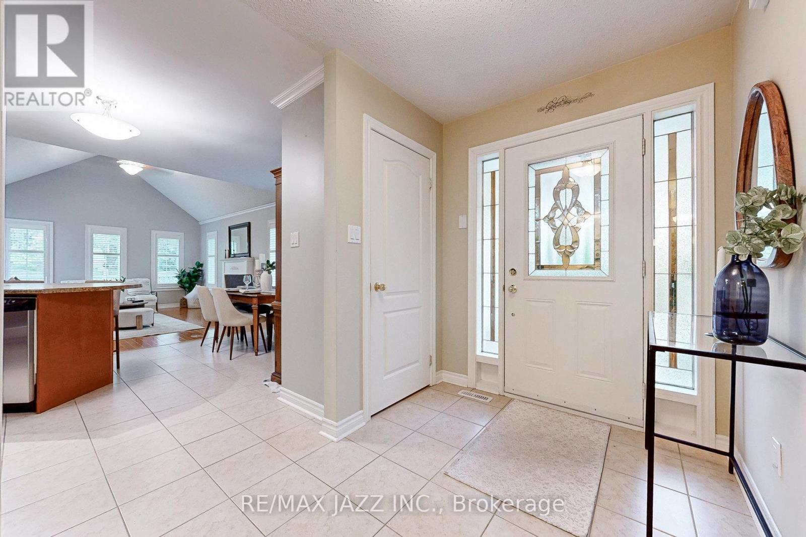 9 - 350 Lakebreeze Drive, Clarington (Newcastle), Ontario  L1B 0A2 - Photo 7 - E12586842