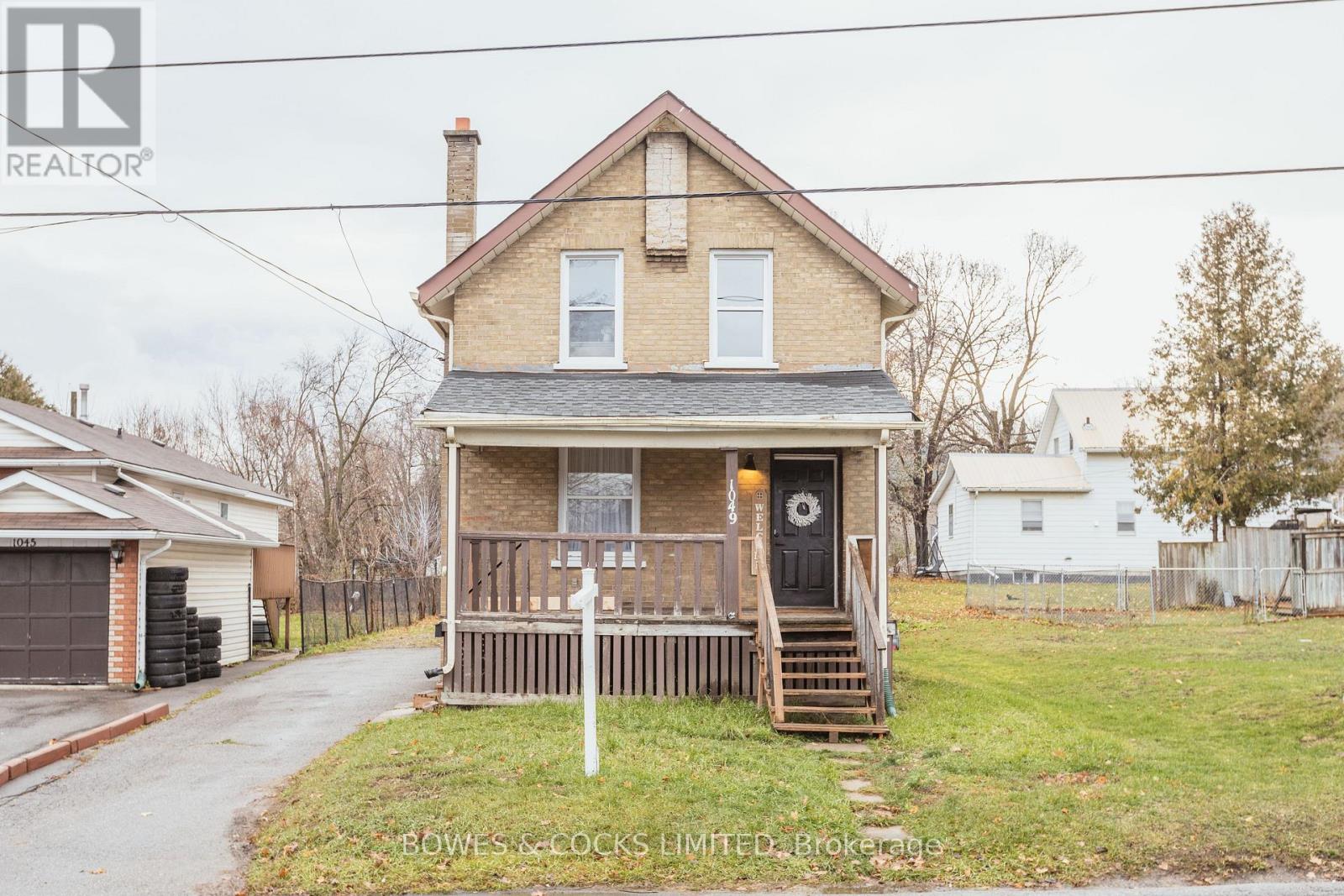 1049 High Street, Peterborough (Otonabee Ward 1), Ontario  K9J 5R8 - Photo 2 - X12586844