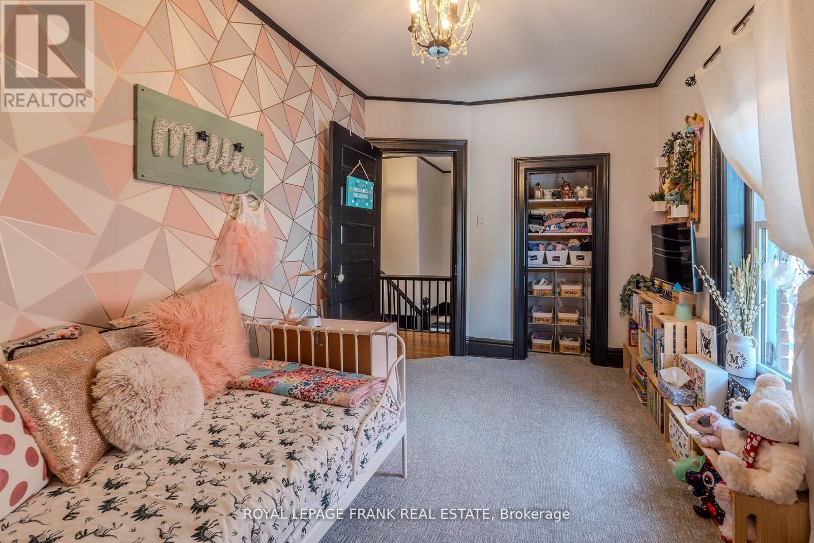 69 Peel Street, Kawartha Lakes (Lindsay), Ontario  K9V 3M5 - Photo 24 - X12587678