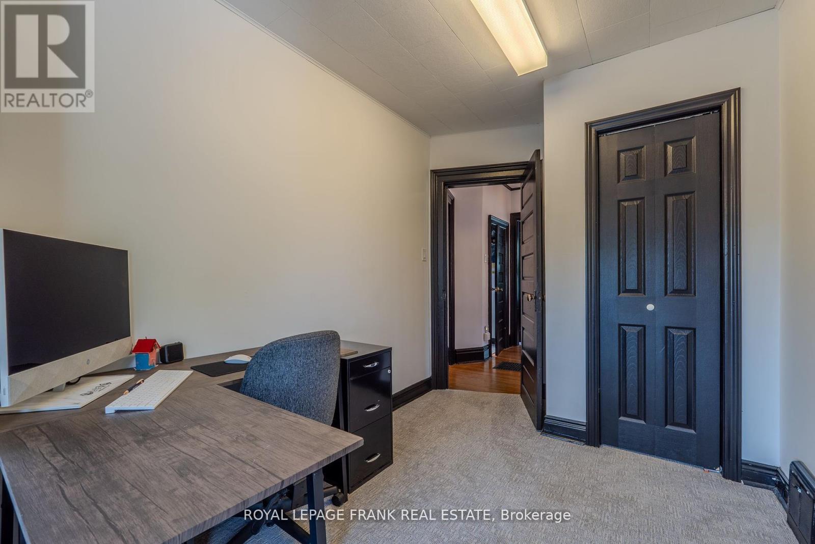 69 Peel Street, Kawartha Lakes (Lindsay), Ontario  K9V 3M5 - Photo 28 - X12587678