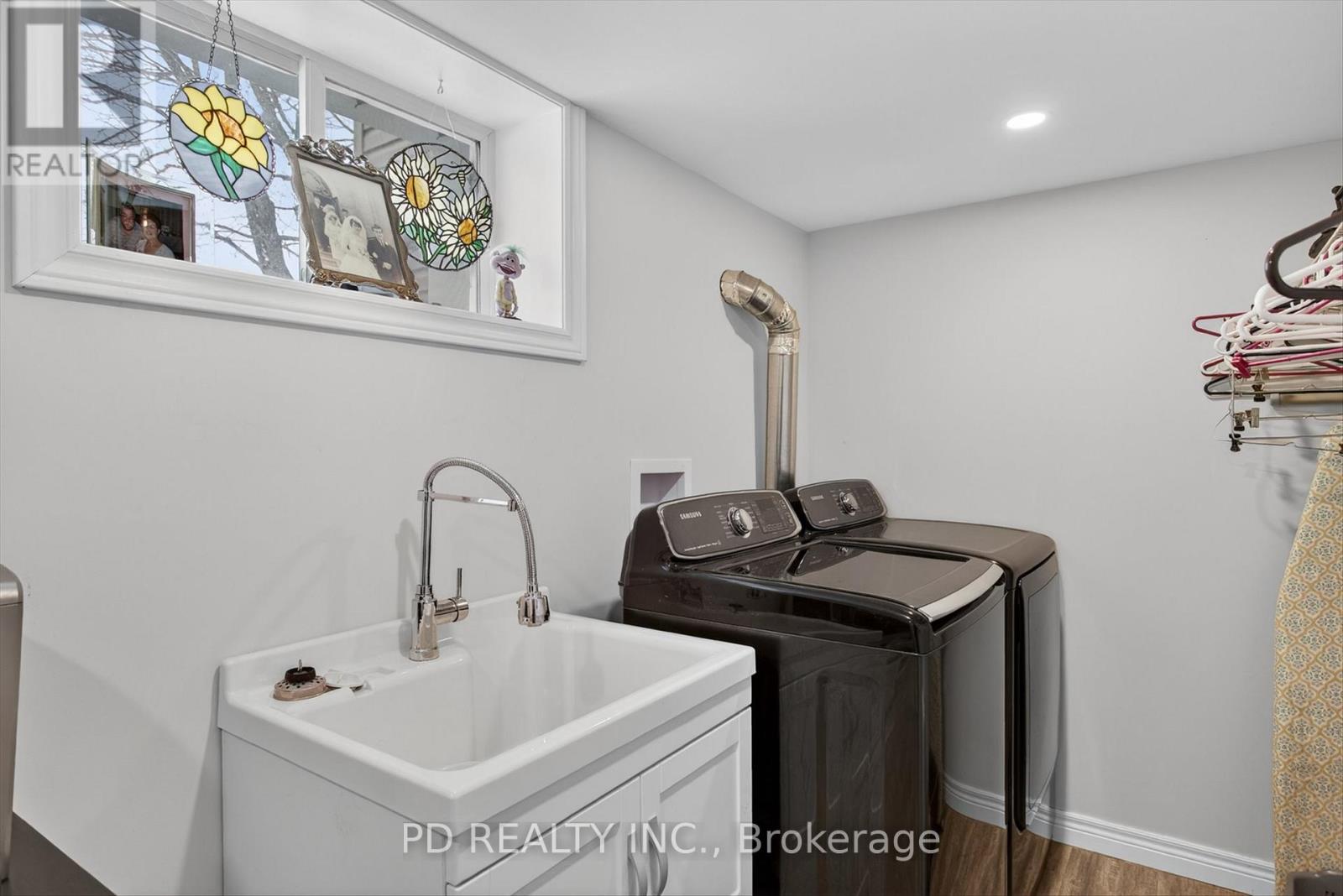 308 Cross Creek Road, Kawartha Lakes (Ops), Ontario  K9V 4R2 - Photo 29 - X12587890