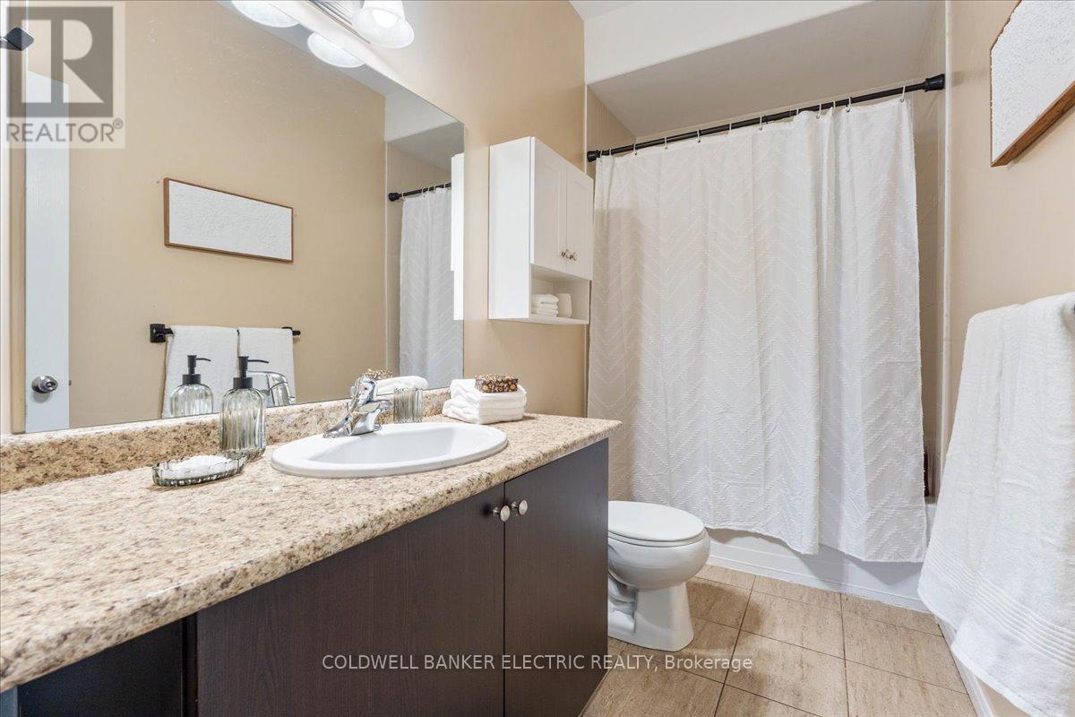 432 Florence Drive, Peterborough (Monaghan Ward 2), Ontario  K9J 0H9 - Photo 19 - X12588084