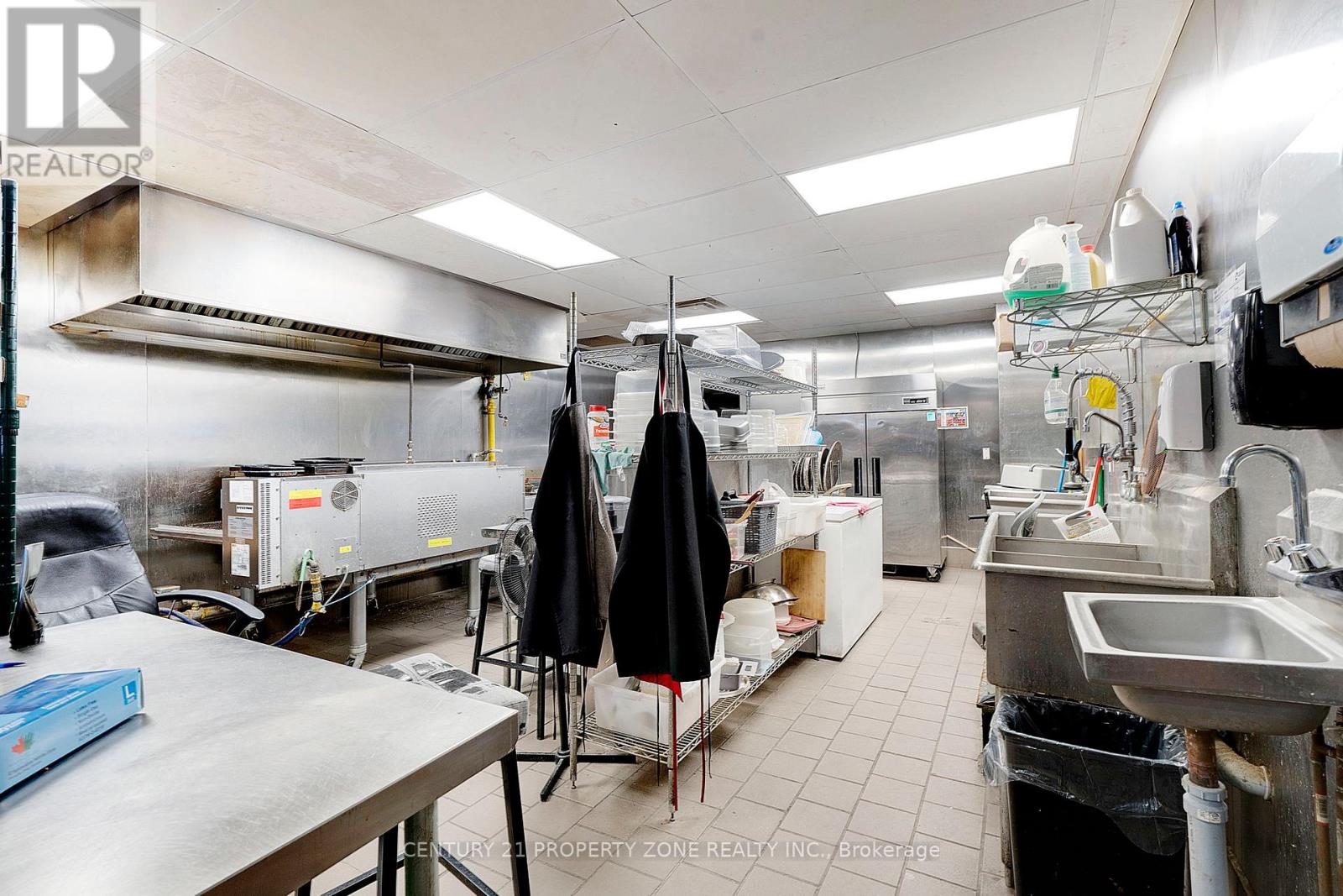 304-306 - 304-306 George Street N, Peterborough (Town Ward 3), Ontario  K9J 3H2 - Photo 24 - X12588848