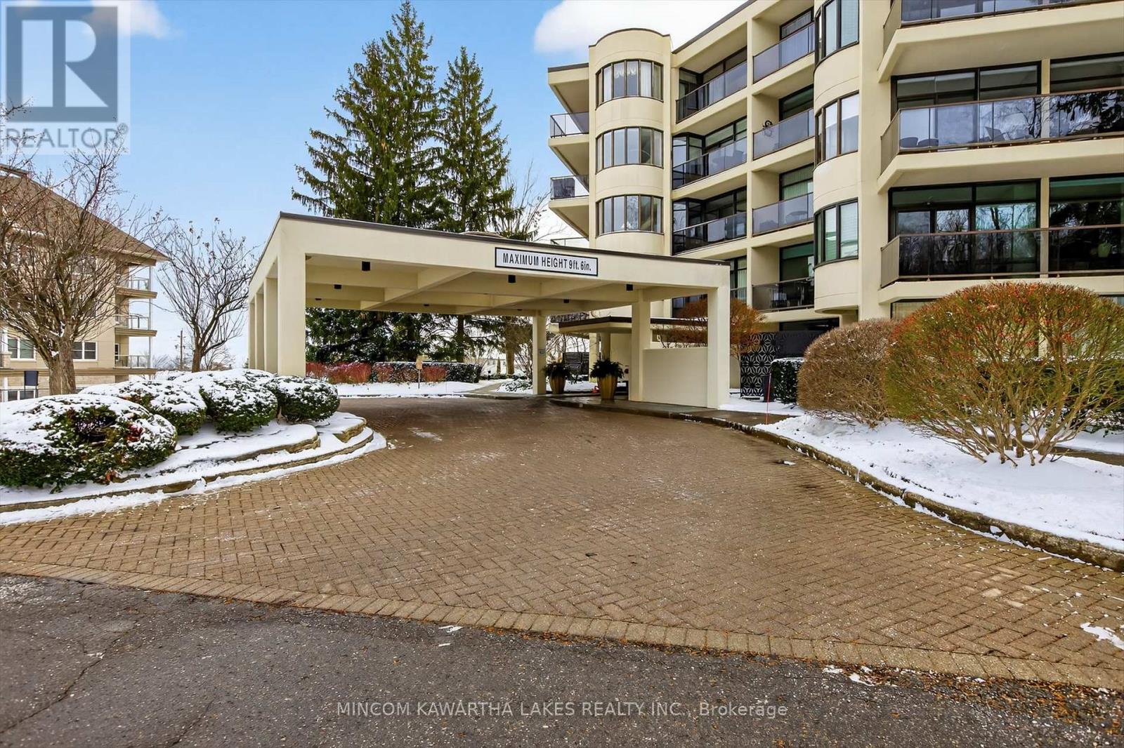 204 - 1818 Cherryhill Road, Peterborough (Monaghan Ward 2), Ontario  K9K 1S6 - Photo 4 - X12590394