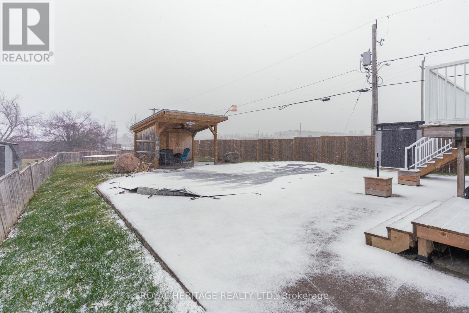 26 Beverly Street, Kawartha Lakes (Lindsay), Ontario  K9V 4Y7 - Photo 31 - X12590494