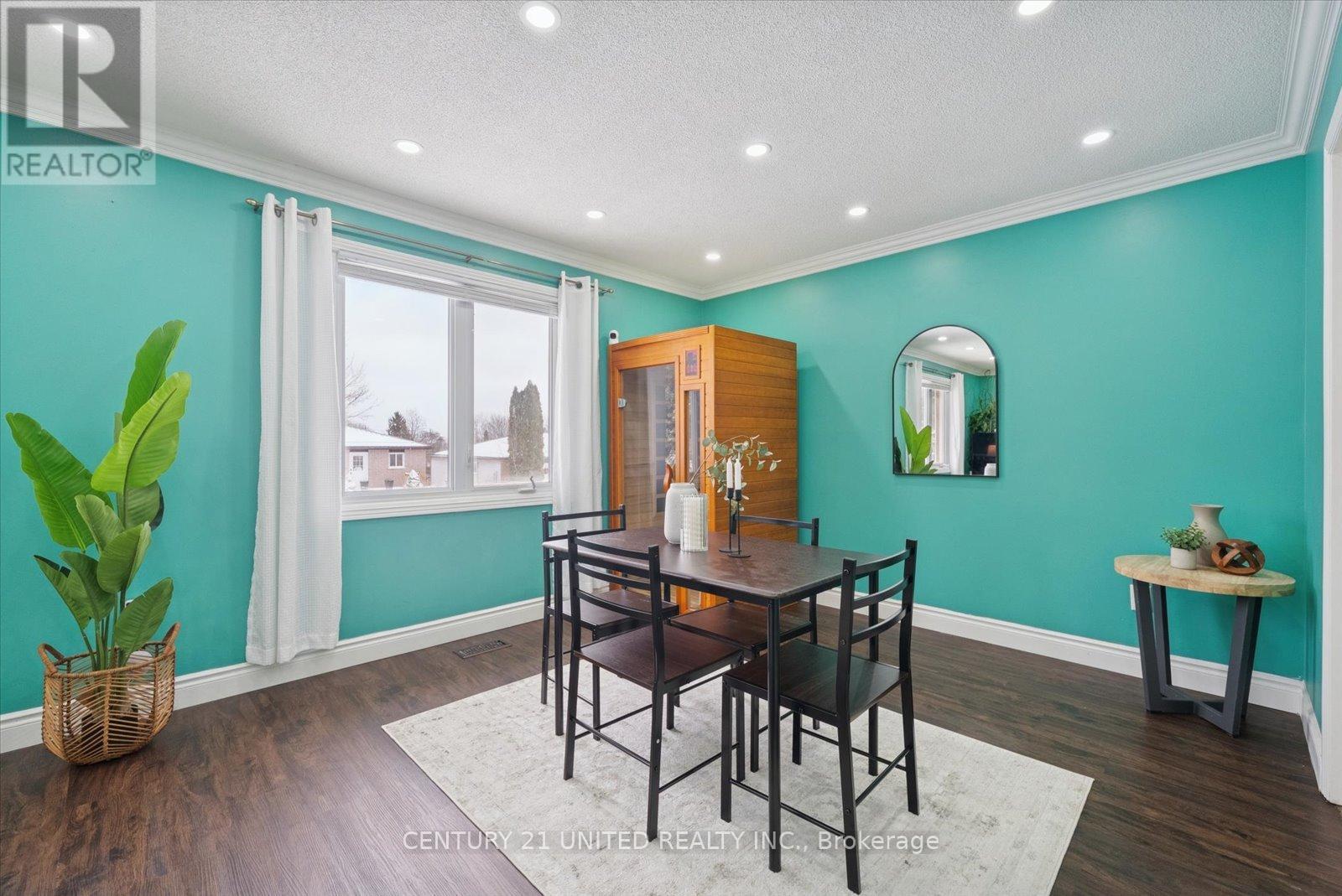 939 Dainard Drive, Peterborough (Monaghan Ward 2), Ontario  K9K 2A7 - Photo 10 - X12590786