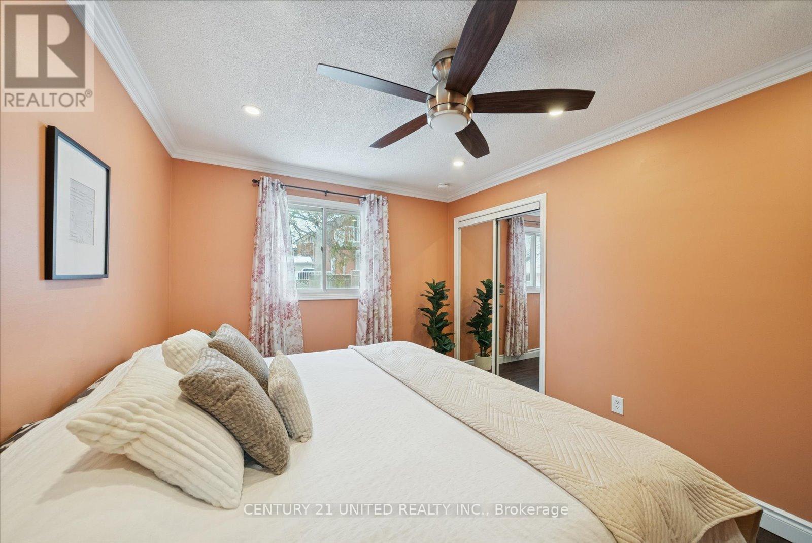 939 Dainard Drive, Peterborough (Monaghan Ward 2), Ontario  K9K 2A7 - Photo 16 - X12590786