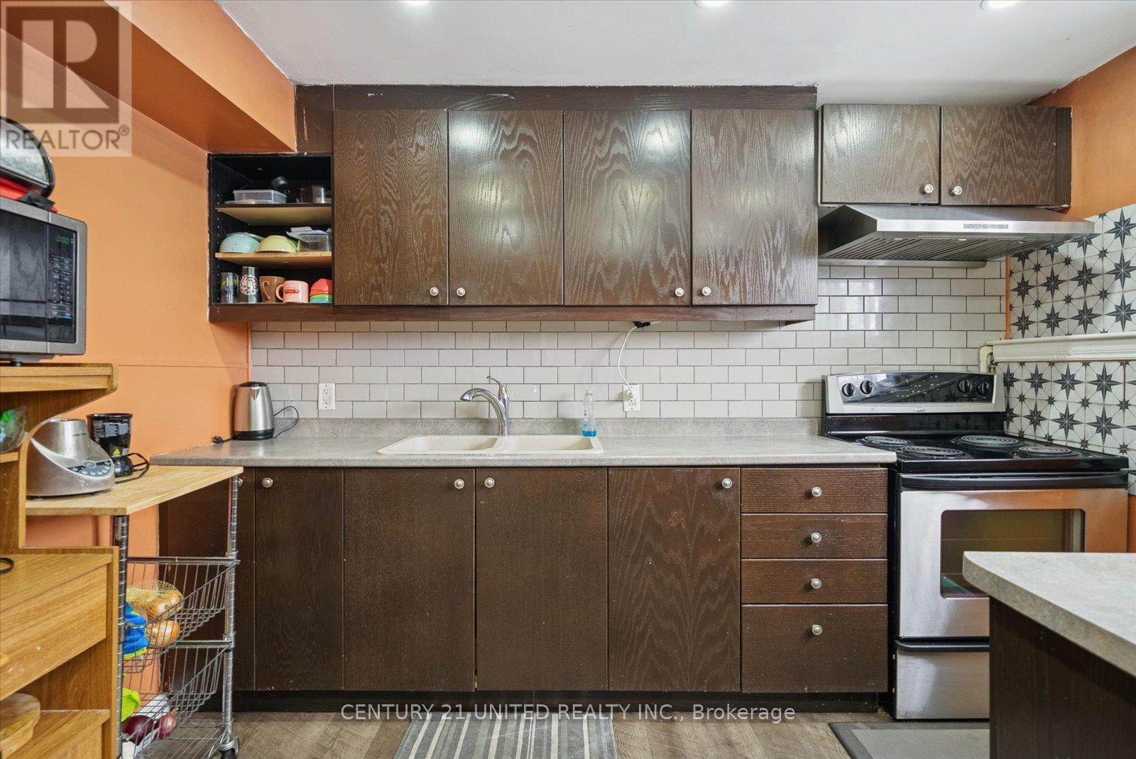 939 Dainard Drive, Peterborough (Monaghan Ward 2), Ontario  K9K 2A7 - Photo 25 - X12590786