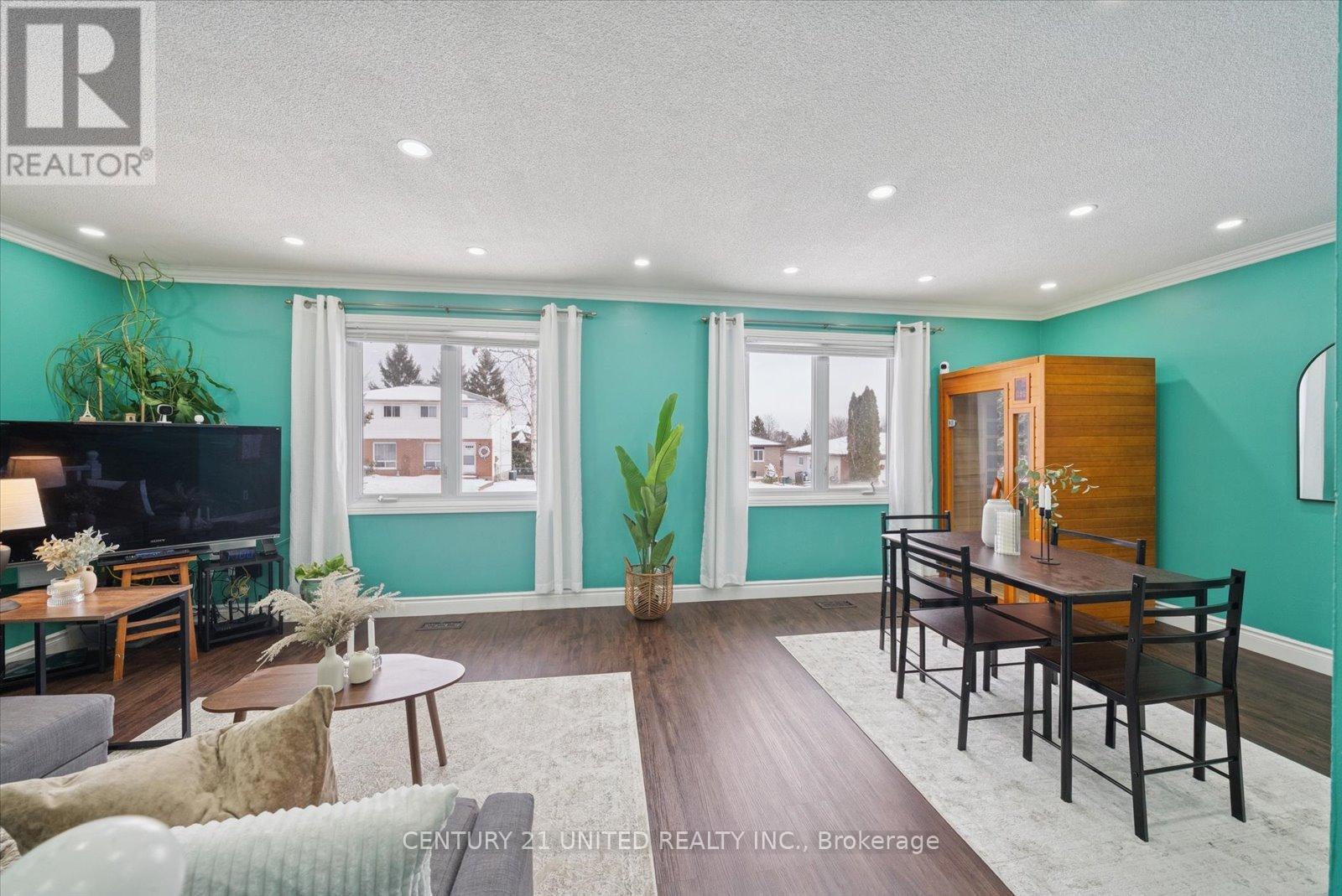 939 Dainard Drive, Peterborough (Monaghan Ward 2), Ontario  K9K 2A7 - Photo 8 - X12590786