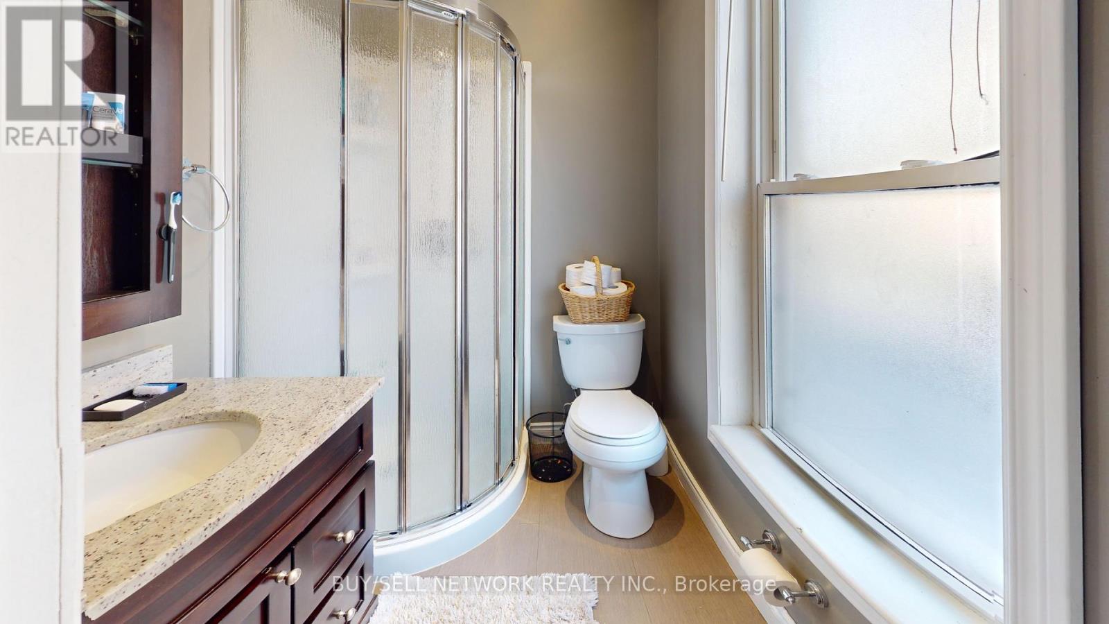 773 Aylmer Street N, Peterborough (Northcrest Ward 5), Ontario  K9H 3X7 - Photo 15 - X12590832