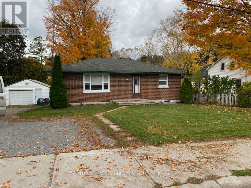 58 NORTH STREET N, clarington (newcastle), Ontario