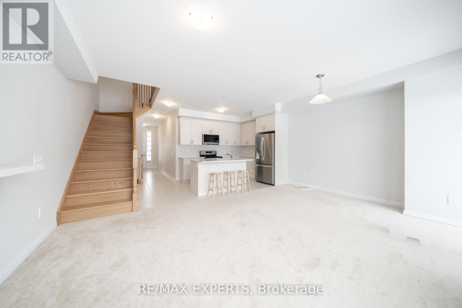 124 Corley Street, Kawartha Lakes (Lindsay), Ontario  K9V 0R4 - Photo 12 - X12591322