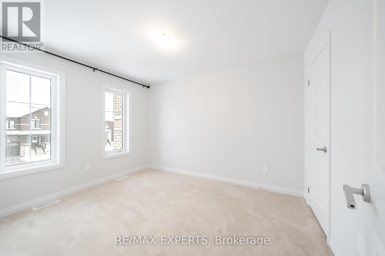 124 Corley Street, Kawartha Lakes (Lindsay), Ontario  K9V 0R4 - Photo 18 - X12591322