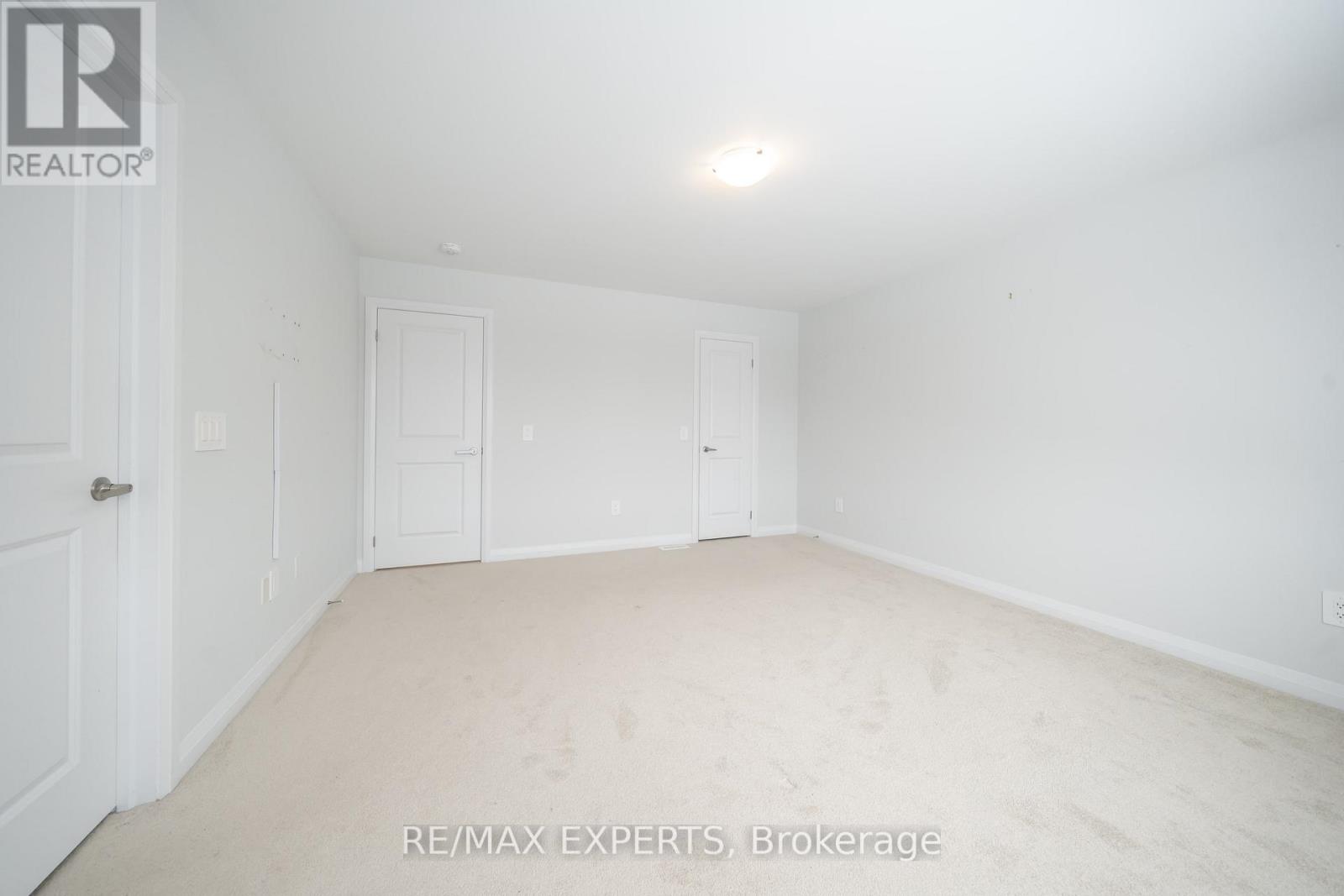 124 Corley Street, Kawartha Lakes (Lindsay), Ontario  K9V 0R4 - Photo 30 - X12591322