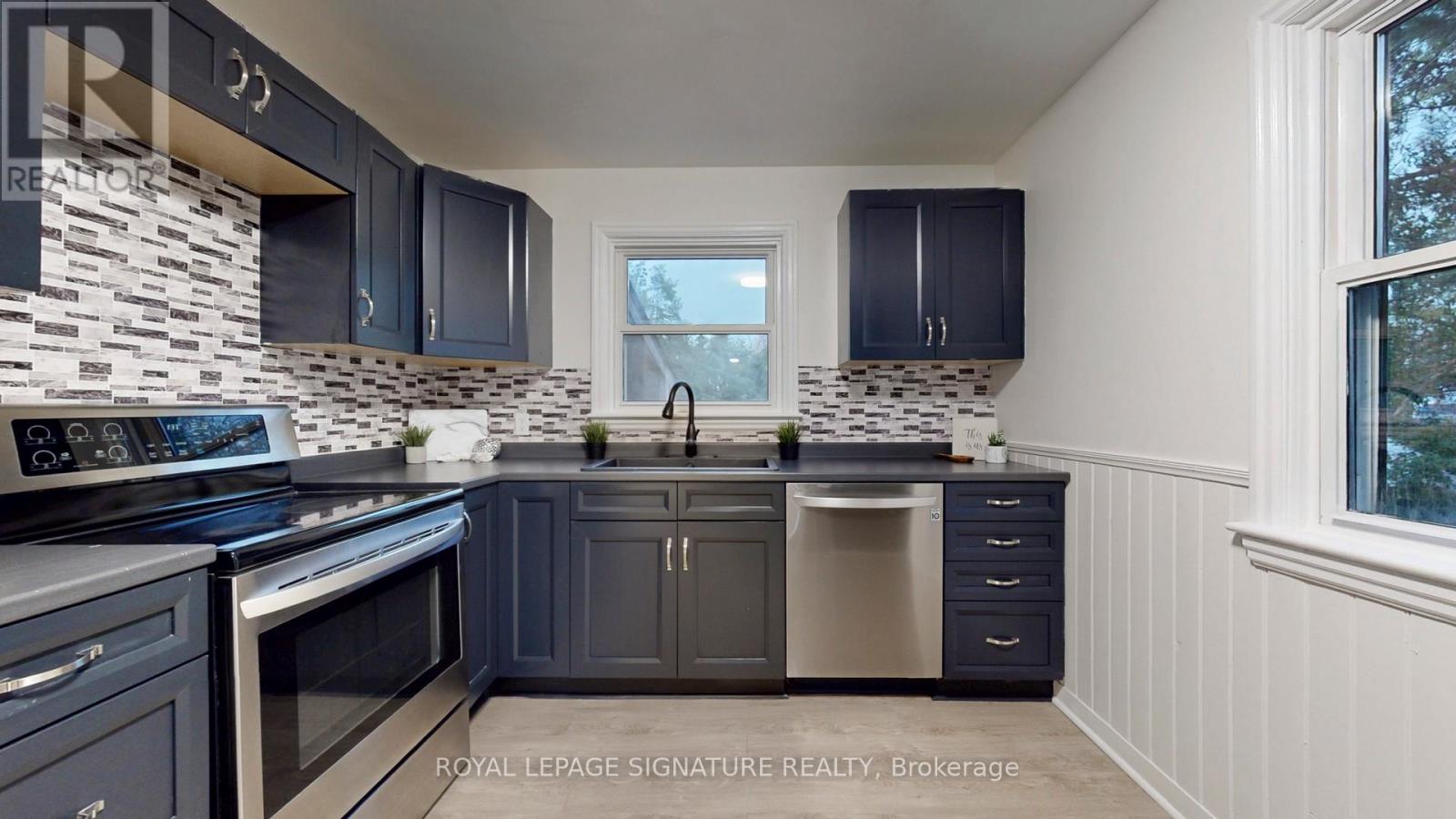 347 Caddy Street, Peterborough (Ashburnham Ward 4), Ontario  K9H 1M2 - Photo 9 - X12591382