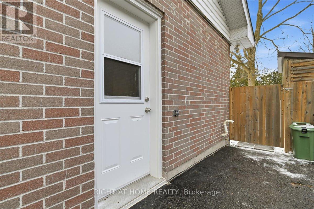 12 Maryknoll Avenue, Kawartha Lakes (Lindsay), Ontario  K9V 1A8 - Photo 25 - X12592922