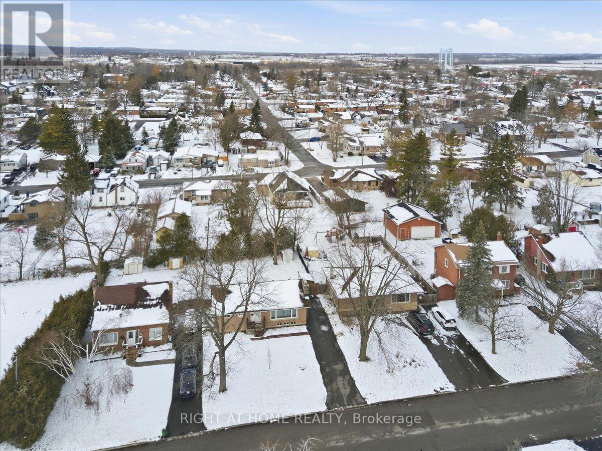 12 Maryknoll Avenue, Kawartha Lakes (Lindsay), Ontario  K9V 1A8 - Photo 30 - X12592922