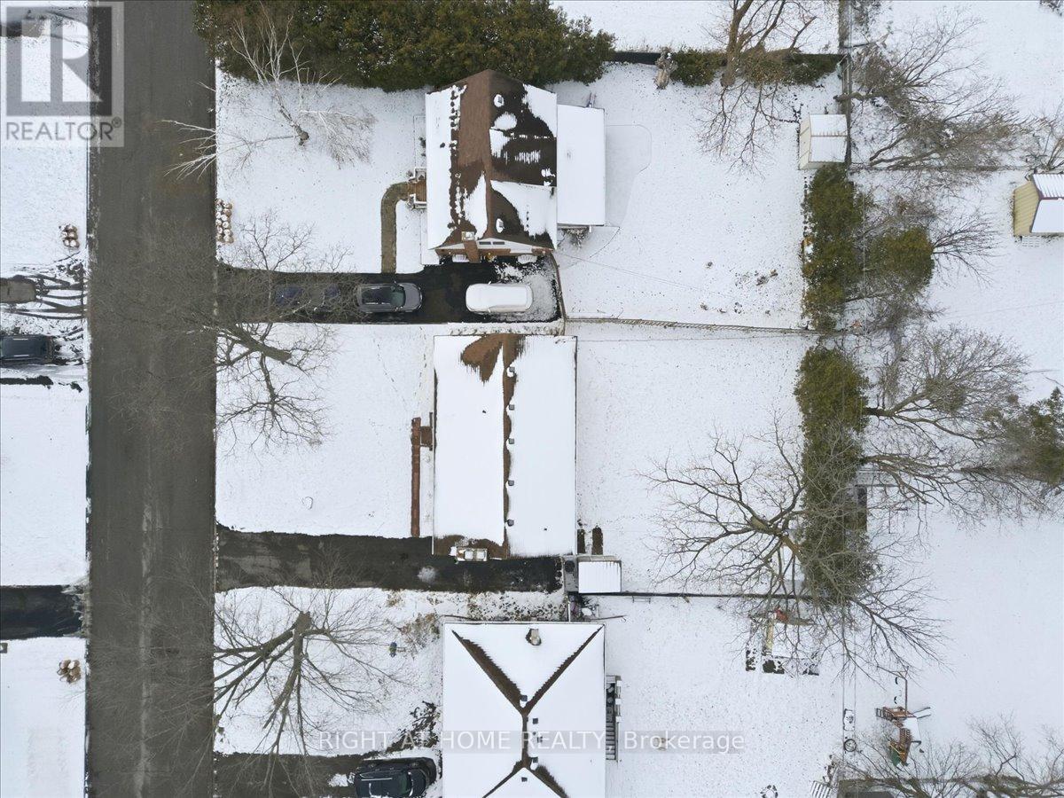 12 Maryknoll Avenue, Kawartha Lakes (Lindsay), Ontario  K9V 1A8 - Photo 32 - X12592922