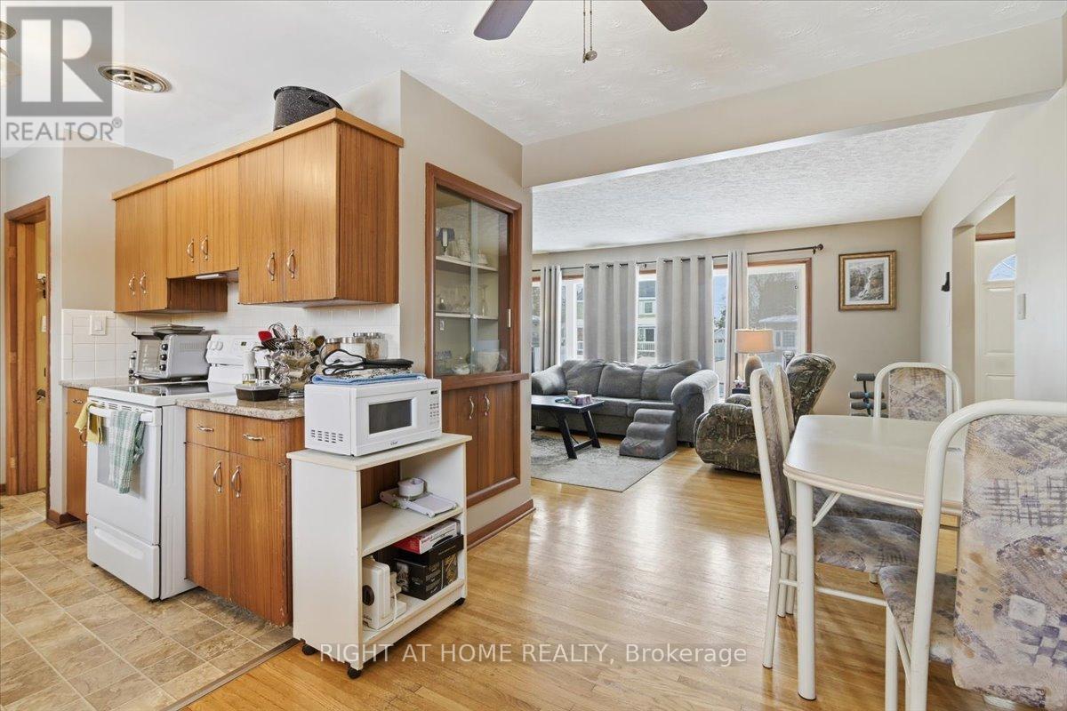 12 Maryknoll Avenue, Kawartha Lakes (Lindsay), Ontario  K9V 1A8 - Photo 8 - X12592922