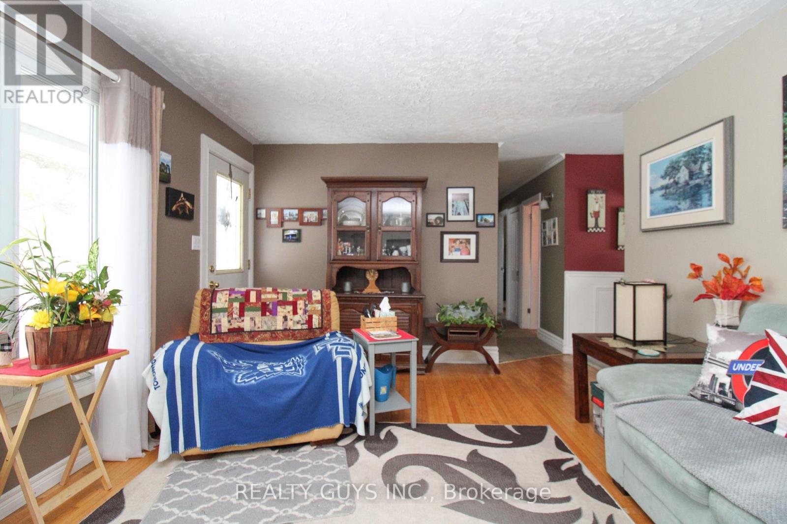 1219 Meadowview Road, Kawartha Lakes (Emily), Ontario  K0L 2W0 - Photo 16 - X12593030