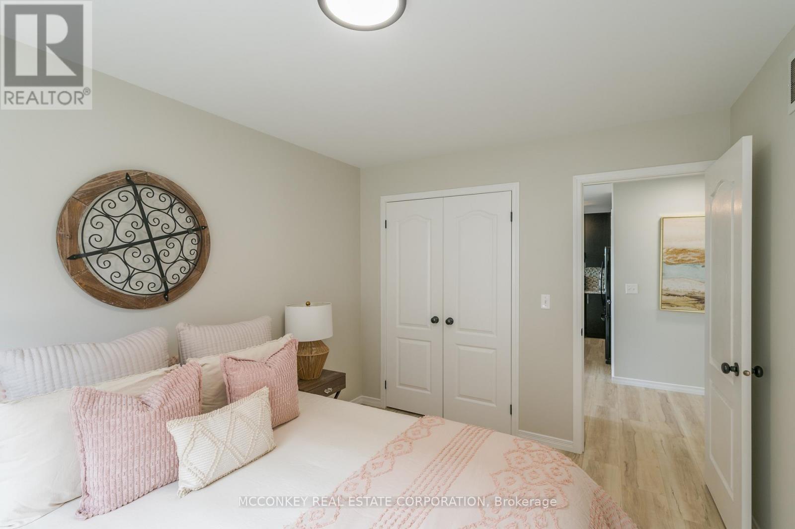 1563 Scollard Crescent, Peterborough (Ashburnham Ward 4), Ontario  K9H 0A8 - Photo 13 - X12594256