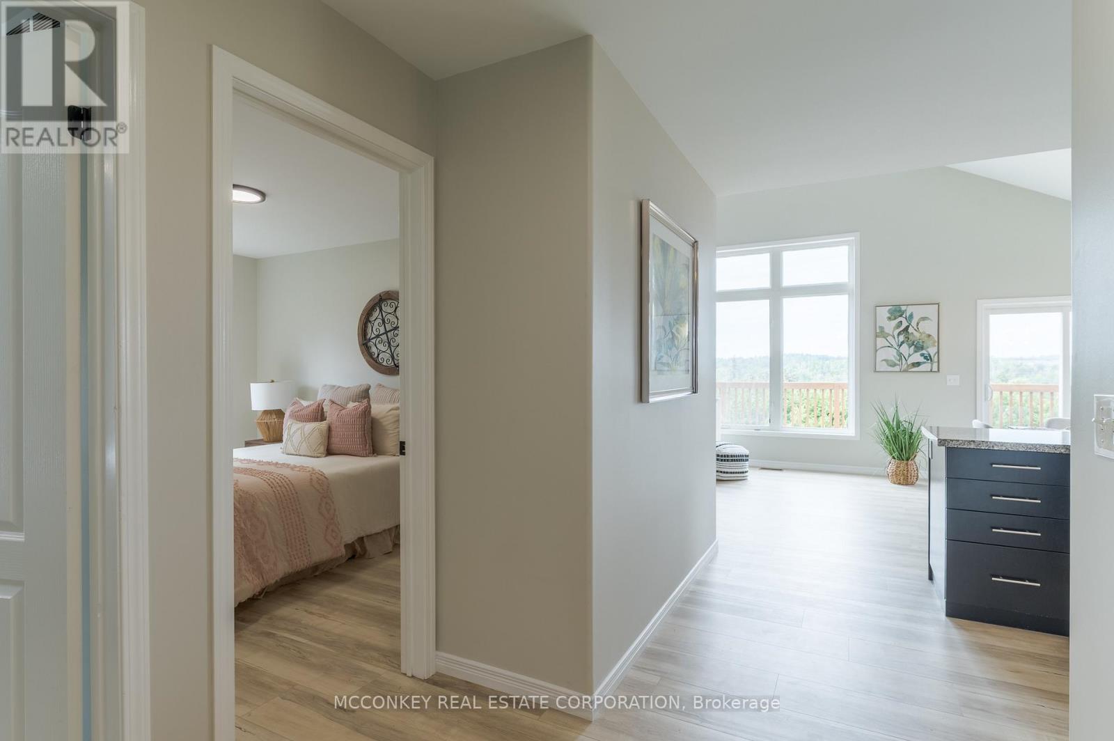 1563 Scollard Crescent, Peterborough (Ashburnham Ward 4), Ontario  K9H 0A8 - Photo 16 - X12594256