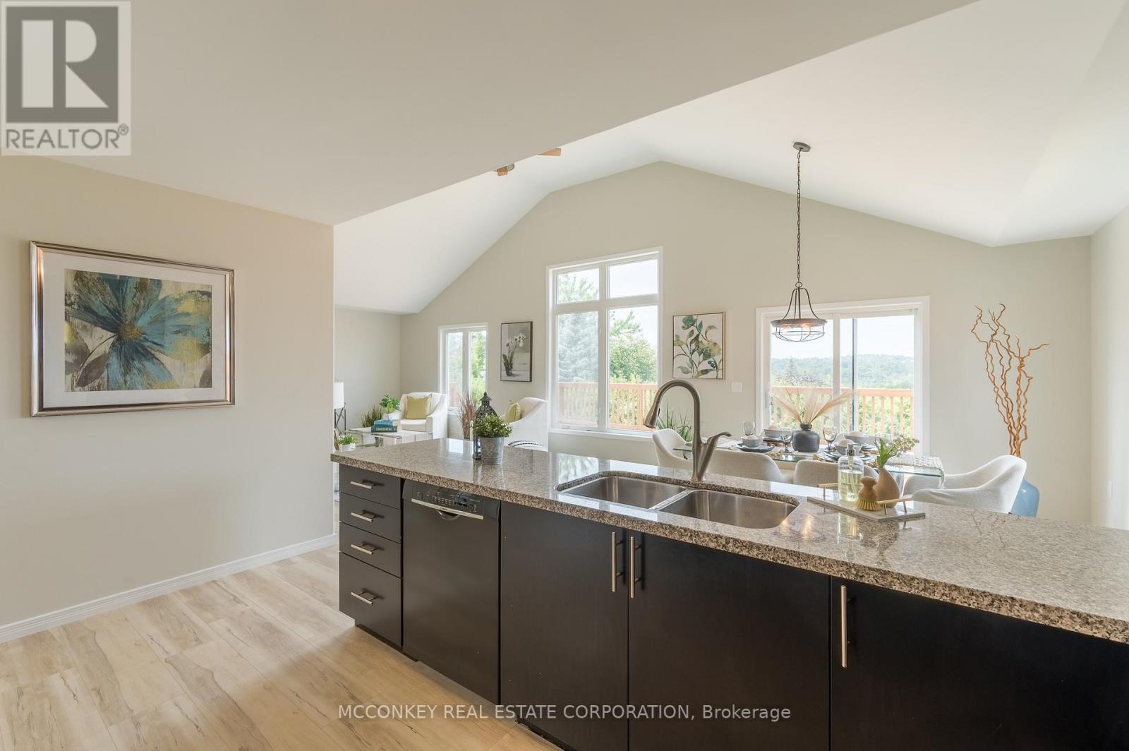 1563 Scollard Crescent, Peterborough (Ashburnham Ward 4), Ontario  K9H 0A8 - Photo 4 - X12594256