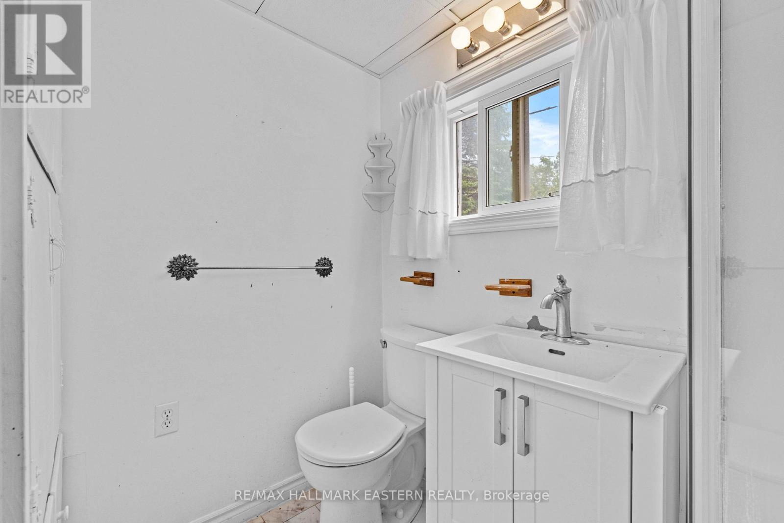 2452 Upper Chemung Drive, Selwyn, Ontario  K0L 2H0 - Photo 26 - X12594270