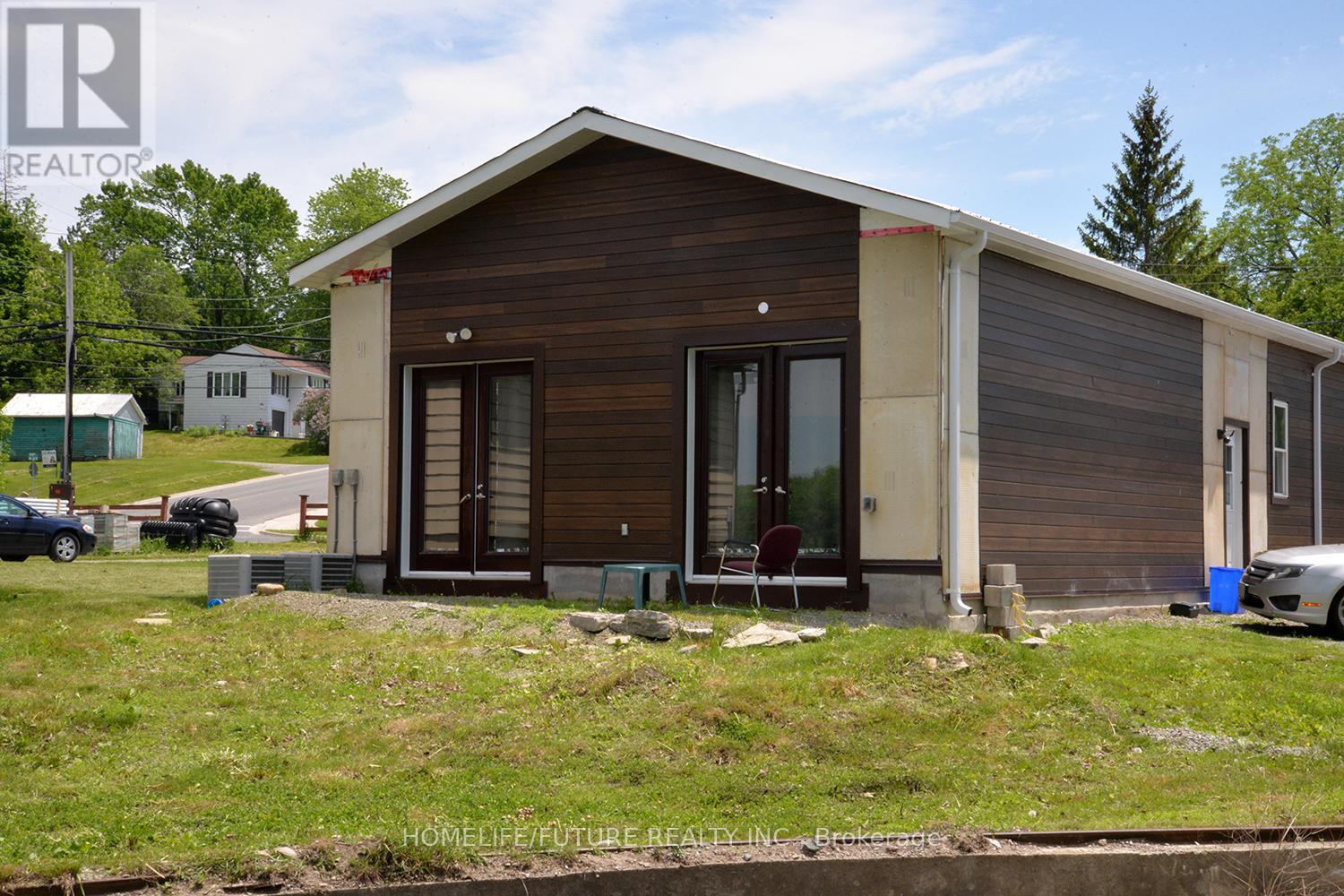 248 Front Street, Trent Hills (Campbellford), Ontario  K0L 1L0 - Photo 1 - X12594902